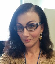 Dr. Mari Spina