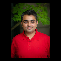Faisal Khan Headshot